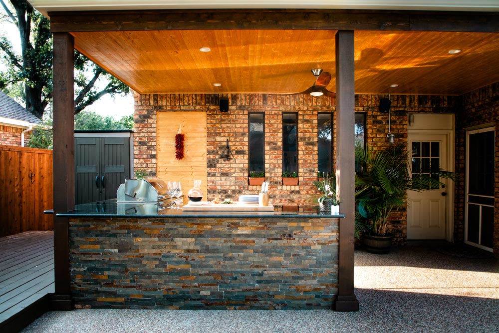 Modern Outdoor Kitchen With Stone Countertop