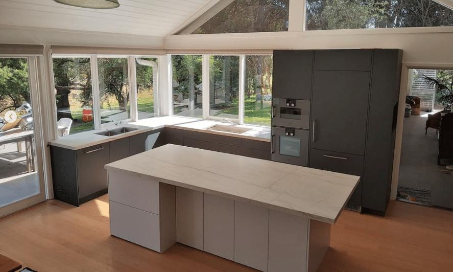 stone-island-benchtop-newcastle-nsw-e1646203113418